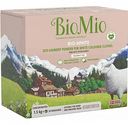 Стиральный порошок для белого и детского белья BioMio Bio-White экологичный с экстрактом хлопка гипоаллергенный, 1,5 кг