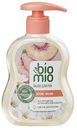 Жидкое мыло для рук BioMio персик-фрезия, 300мл