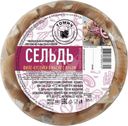 Сельдь Томич тихоокеанская слабосоленая в масле с луком филе-кусочки 500г