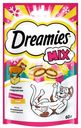 Лакомство для кошек Dreamies Mix подушечки говядина с сыром, 60 г