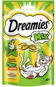 Лакомство для взрослых кошек Подушечки Dreamies Mix Курица и кошачья мята, 60 г
