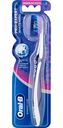 Зубная щётка Oral-B 3D White Luxe Pro-Expert Whitening средней жёсткости, цвета в ассортименте