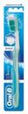 Зубная щетка средняя «3D White Отбеливание» Oral-B