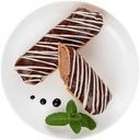 Пирожное Эклер с черным шоколадом, 60 г