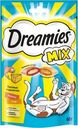 Лакомство Dreamies Mix подушечки с лососем и сыром для взрослых кошек 60г