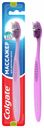Зубная щетка Colgate Массажер средней жесткости
