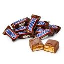 Конфеты шоколадные Snickers Minis с карамелью, арахисом и нугой