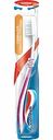 Зубная щетка Aquafresh Clean and Flex средняя